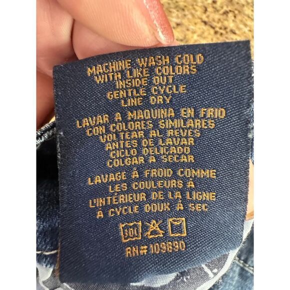 VINTAGE 80’s Seven 7 Women’s Size 27 Blue Denim Bermuda Shorts Embroidered Logo - Picture 12 of 16
